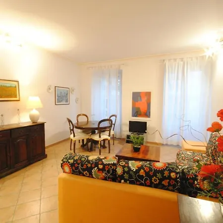Le Mace Apartment
