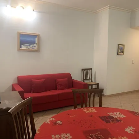 Le Mace Apartment